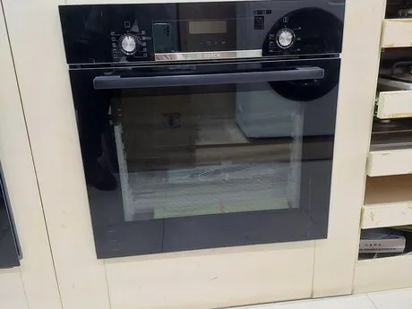 Quraşdırılan soba "Bosch HBJ558YB3Q — sobalar və plitələr