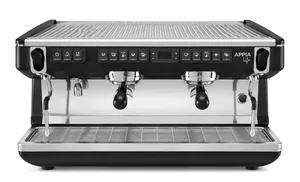 Qəhvə maşını Nuova Simonelli Appia Life 3350 W qara.