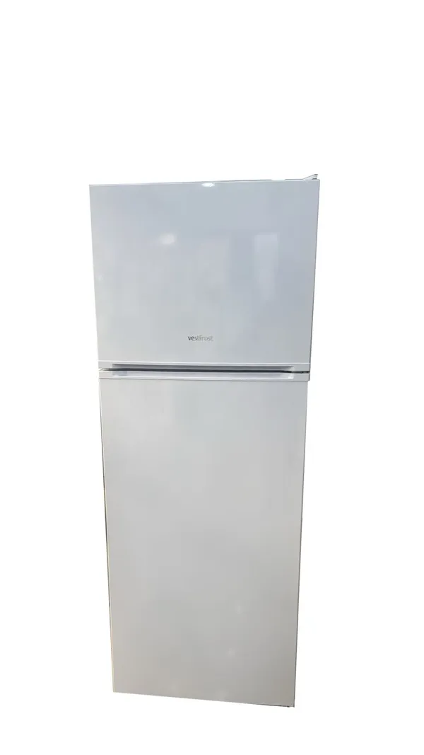 Vestfrost NF473W — холодильники
